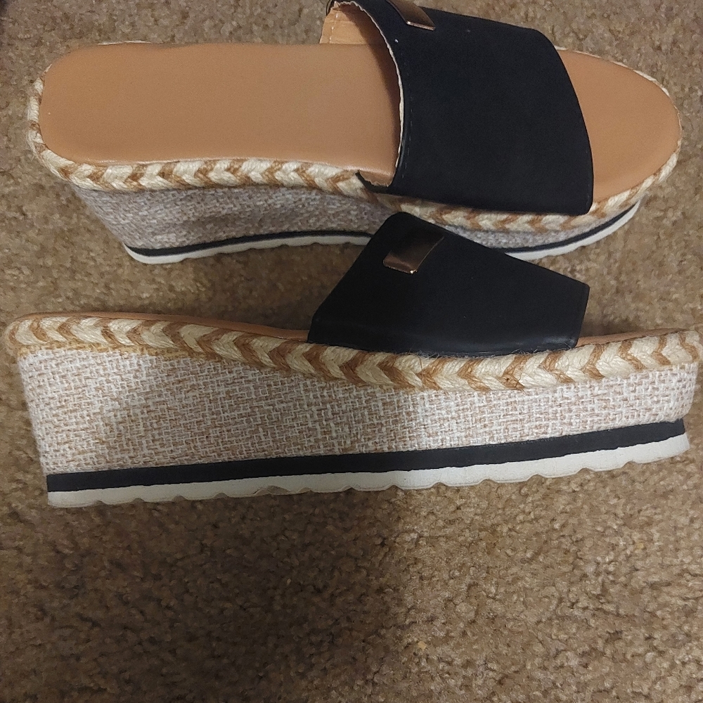 Platform sandal